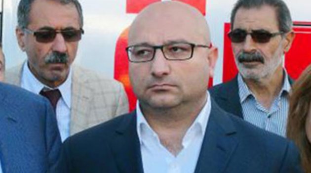 CHP’Lİ FATİH GÜRSUL,TERÖR ÖRGÜTÜ ÜYELİĞİ SUÇUNDAN TUTUKLANDI