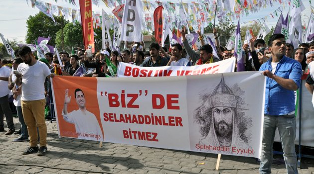 DEMİRTAŞ ELAZIĞ’DAN HÜKÜMETE YÜKLENDİ