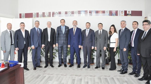 HALKBANK ÜST YÖNETİMİ BAŞKAN ARSLAN’LA BİRARAYA GELDİ
