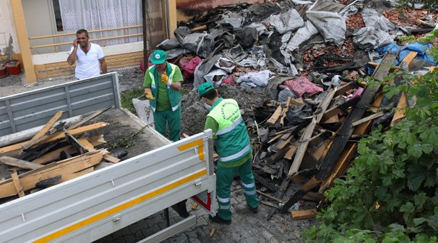 HİLAL KENT YANGININA ZAMANINDA MÜDAHALE EDİLDİ