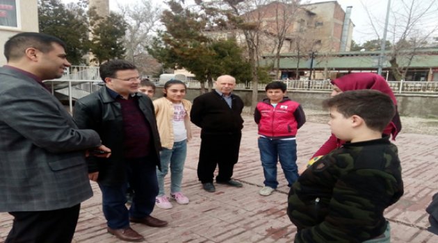 İBRAHİM GÖK’TEN ELAZIĞ HER YERDE OKUYOR KAMPANYASINA DESTEK