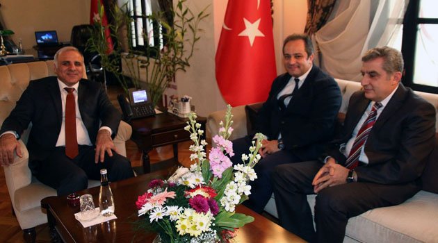 İLHAN AİLESİNDEN VALİ ZORLUOĞLU’NA TEŞEKKÜR ZİYARETİ