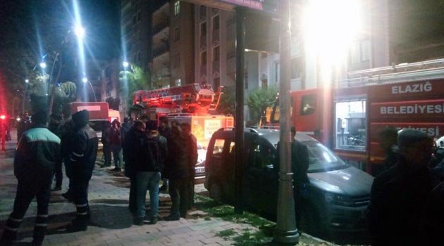 İŞ YERİNDE ÇIKAN YANGINDA BİR KİŞİ YARALANDI