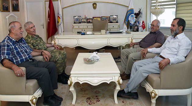 JANDARMA ALAY KOMUTANI RESULOĞLU DUMANDAĞ’A VEDA ZİYARETİNDE BULUNDU