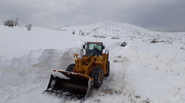 KAPALI KÖY YOLLARI ULAŞIMA AÇILDI