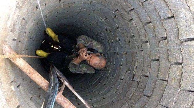 KUYUYA DÜŞEN YAŞLI ADAM KURTARILDI