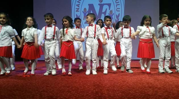 NAHİT ERGENE İLKOKULUNDA OKUMA BAYRAMI YAPILDI