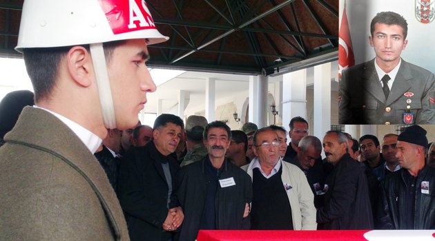 ŞEHİT UZMAN ÇAVUŞ GÖZYAŞLARI İLE TOPRAĞA VERİLDİ