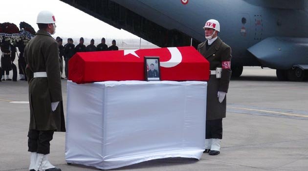 ŞEHİT UZMAN ÇAVUŞ MEMLEKETİNE UĞURLANDI