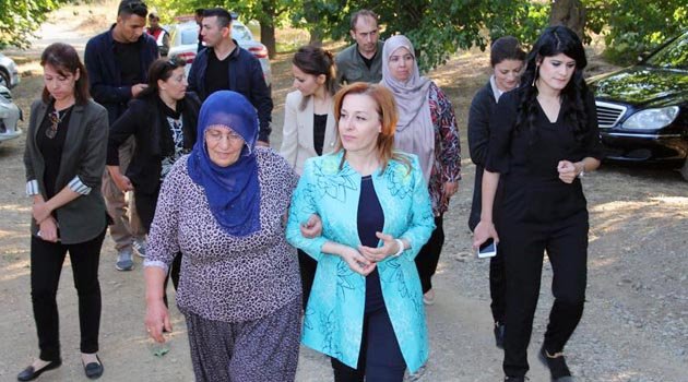 SEVCAN ZORLUOĞLU’NDAN ŞEHİT KILIÇ’IN AİLESİNE ZİYARET