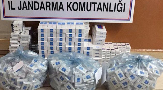 SURİYELİ İKİ KADIN KAÇAK SİGARA İLE YAKALANDI