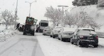 243 KÖY YOLU ULAŞIMA KAPANDI
