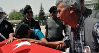 ŞEHİT POLİS AYDIN NAZİLLİOĞLU İÇİN ELAZIĞ’DA TÖREN DÜZENLENDİ