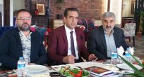 Av.AZİZ DİNÇ KİTAPLARINI TANITTI