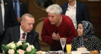 Bayan Muhtar Köyünün Sorunlarını Reis'e iletti