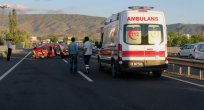 ELAZIĞ’DA TRAFİK KAZASI 1 ÖLÜ 2 YARALI