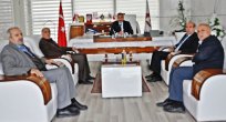 EMEKLİLERİN İNSAN ONURUNA YAKIŞIR YAŞAM HAKKI VARDIR