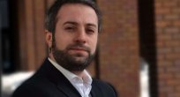 EMRAH AYDEMİR RADYO TELEVİZYON HONG KONG’A TÜRKİYE’DEKİ DEMOKRATİKLEŞMEYİ YAZDI