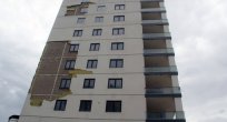 Fırtına İkiz Kulelerin Yalıtımını Söktü
