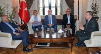 İSTANBUL’DAN GELEN MUHTARLARDAN ELAZIĞ HALKINA DAYANIŞMA ZİYARETİ
