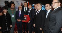 KANAL FIRAT YILIN EN İYİ TELEVİZYONU SEÇİLDİ