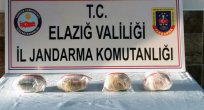 OTOBÜSÜN MUAVİNİ İÇME SUYU KUTULARINDA SAKLADIĞI ESRAR İLE YAKALANDI