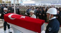 ŞEHİT POLİS ERDUR EBEDİYETE UĞURLANDI