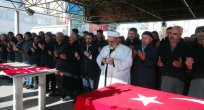ŞEHİTLER İÇİN GIYABİ CENAZE NAMAZI KILINDI