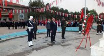 ULU ÖNDER ATATÜRK SAYGIYLA ANILDI