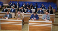 VALİ ZORLUOĞLU İL İDARE ŞUBE BAŞKANLARIYLA TOPLANTI YAPTI