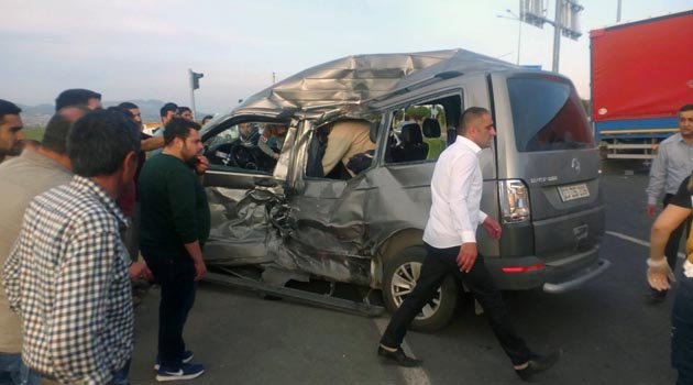 TIR OTOMOBİLİ BİÇTİ 1 AĞIR YARALI