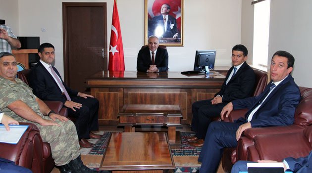 VALİ ZORLUOĞLU İLÇE ZİYARETLERİNE SİVRİCE’DEN BAŞLADI