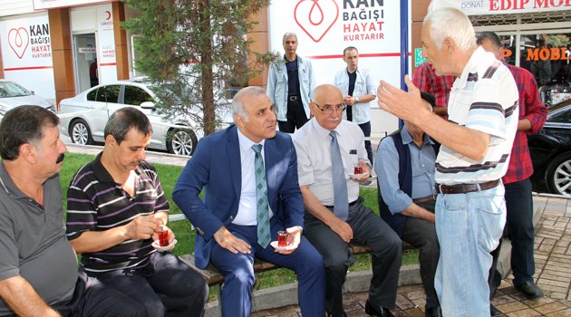 VALİ ZORLUOĞLU KIZILAY’I ZİYARET ETTİ