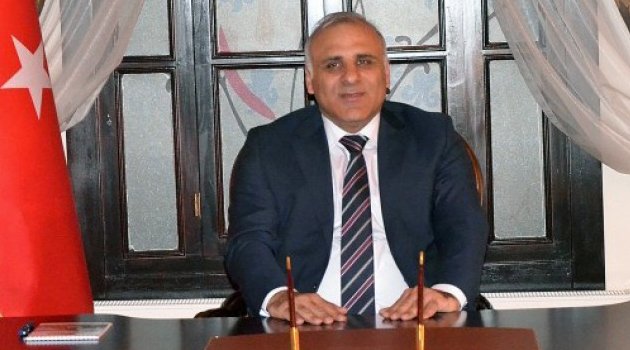 VALİ ZORLUOĞLU’NUN ÖĞRETMENLER GÜNÜ MESAJI