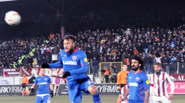 VARTAŞ ELAZIĞSPOR 2 KARDEMİR KARABÜKSPOR 1