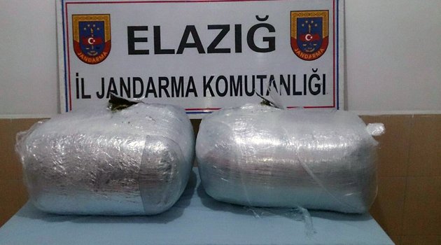YOLCU OTOBÜSÜNDE ESRAR